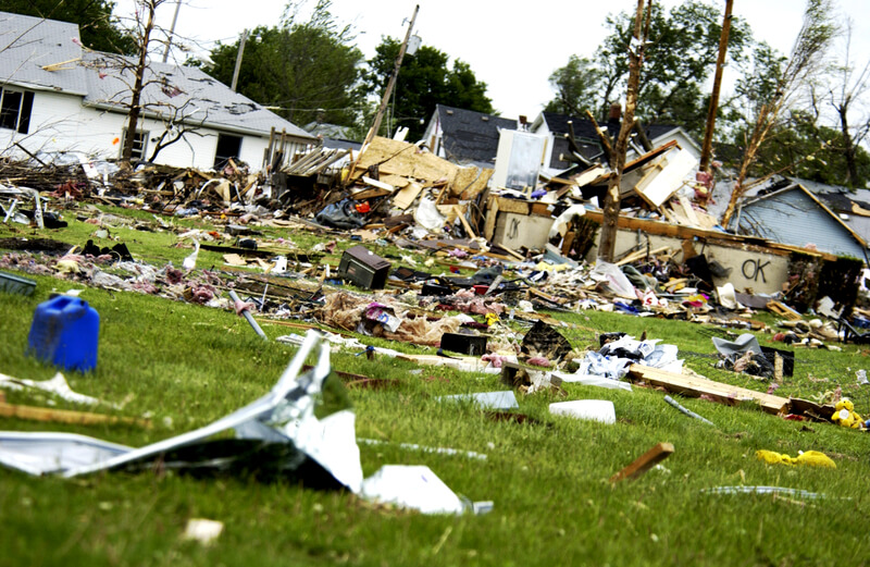 Read more about the article DEADLY TORNADOES CLAIM OVER 60 LIVES!